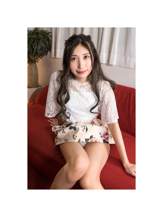 中条鈴華~Nakajo Suzuka~上品な顔立ちのマゾアナリスト女優