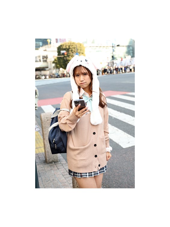 和久井美兎~Wakui Mito~Hに興味津々の小悪魔ギャル女優