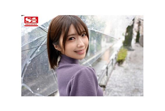 つばさ舞~Tsubasa Mai~次世代スターの呼び声高いハニカミ笑顔女優